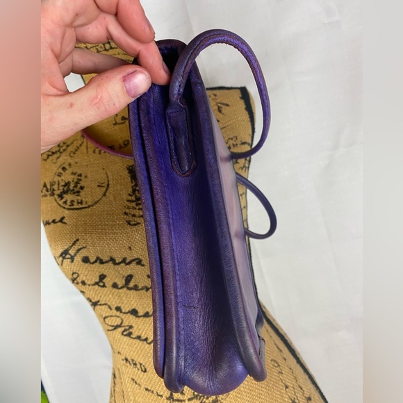 Recycled Riot hand dyed Vintage Coach Compact Pouch - Picture 13 of 15